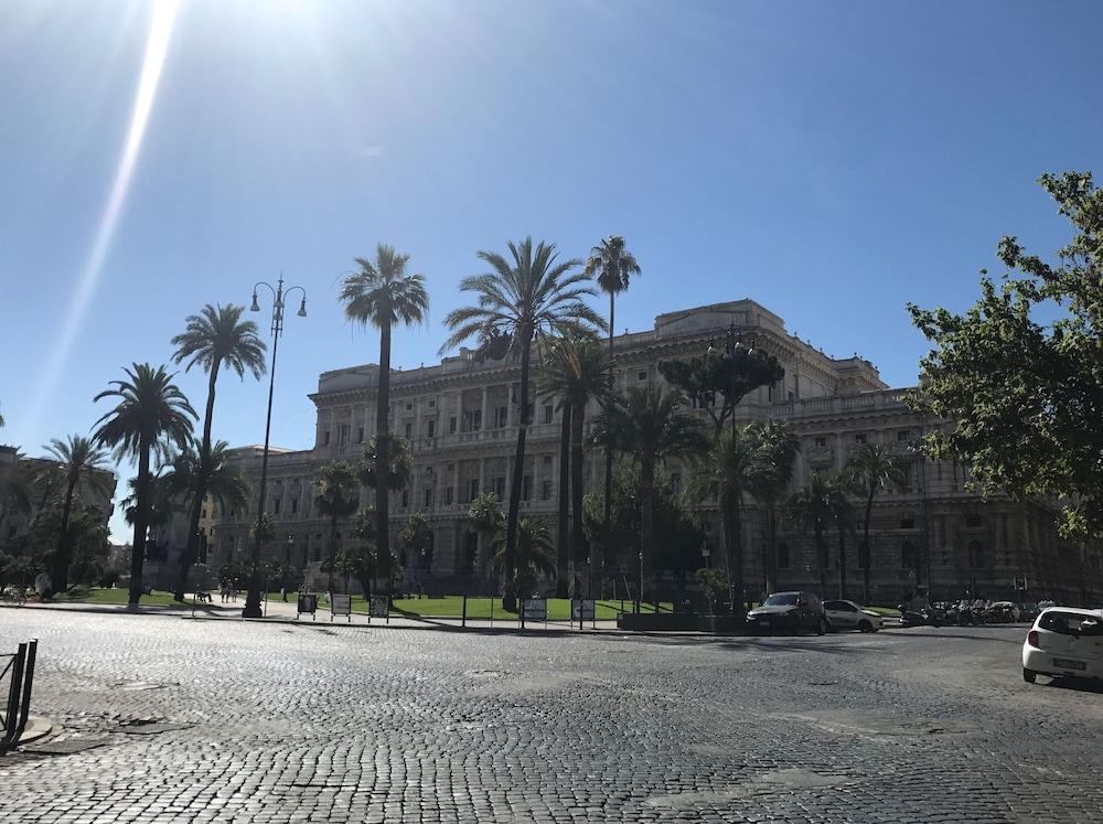Domus Tacito Luxury Bed & Breakfast Rome Exterior photo